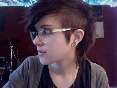 ~Please Follow for a follow back! :)~
 
Name: Yemi Sakura
Age: 17
Grade: 12
Location: USA
Fav's; Music, PTV, MCR, BMTH, And stuff like this.