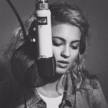 TheForewordEP's profile picture. 