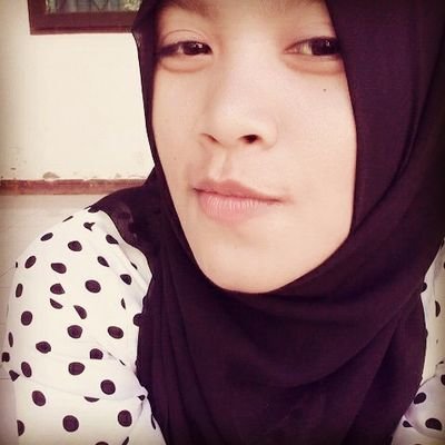 linda_prisma's profile picture. nama: inda45 pin : 59D147E1 ig:yanti_ndalinda idline:  prismalinda facebook:inda blogger: prismamelong@gmail.com :D temui aku disini iyaa :D