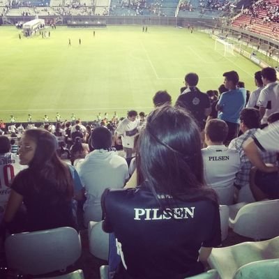 Si quieres volar, tienes que renunciar a las cosas que te pesan. ☺️
