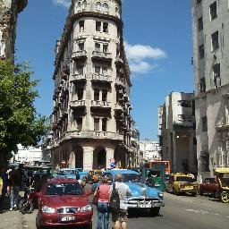 controlescolar9's profile picture. 