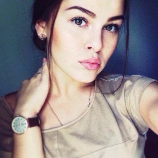 emmastone633's profile picture. mMMmY Name Emma Stones and love to listen music..