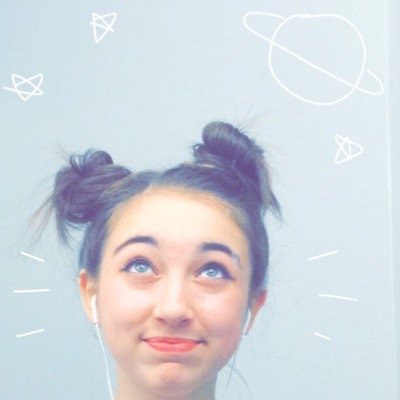twitter is where i can show people the inner workings of my mind :))