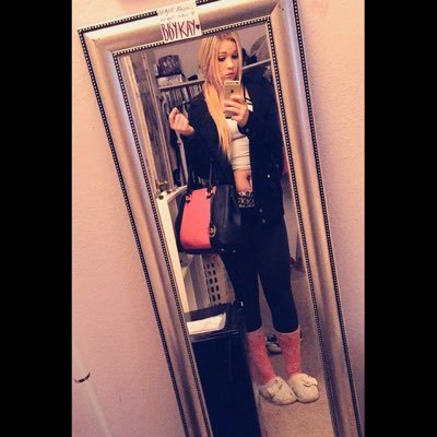 gymaddict23's profile picture. huntington beach; CA 19