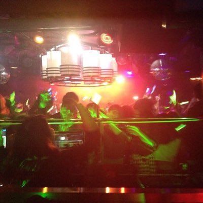 イベント/BAR紹介/BAR飲み放題プラン/新宿/渋谷/六本木/LDH/EDM/相互フォロー/フォロバ/RT 情報発信や宣伝のほかにプライベートなこともツイートしていきます。世界を広げて。出会いも広げていきます。