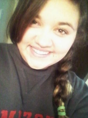 JadeMarieAvila's profile picture. live young wild and free