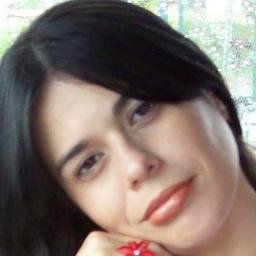 I am an Echo Tech at New York Hospital and I love eating delicious healthy food.