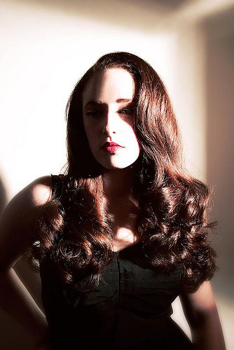 ShaynaEmilia's profile picture. it's times like this I ask myself, WWDBD? What would David Bowie do?