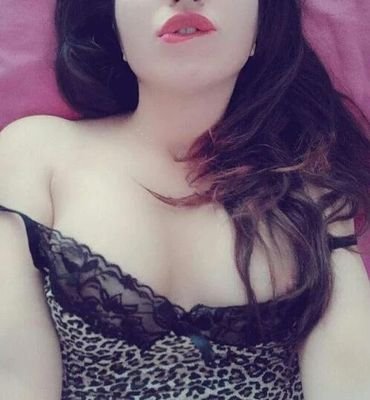 راجلي ديوووث يحبني استمتع بكل لحظه ومايحرمني من شي ،،أحب السحاق كتييير