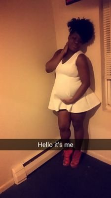 angela2die4's profile picture. 