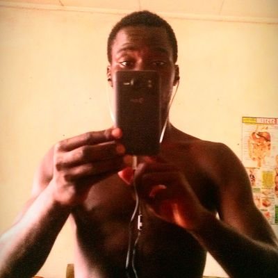 RichardMoungui's profile picture. le reve ,la determination,le travail et la priere.