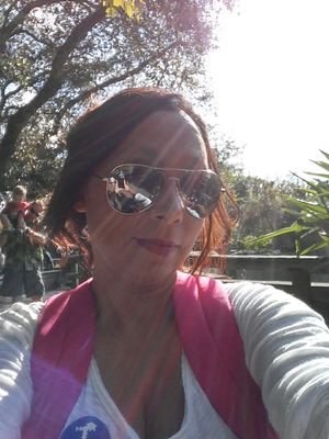 uptodatreader's profile picture. 