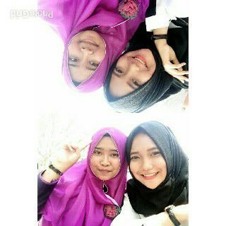 SalsabilaNhy's profile picture. ••••Get up, Show up, never give up••••
comate sejati❤
alvaros❤. soniq❤. kivers❤