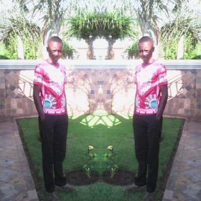 superhiro10's profile picture. 