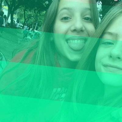 luizabarros01's profile picture. 