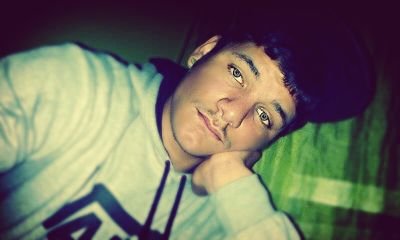 vive como si fueras a morir mañana aprende como si fueras a vivir siempre ✌