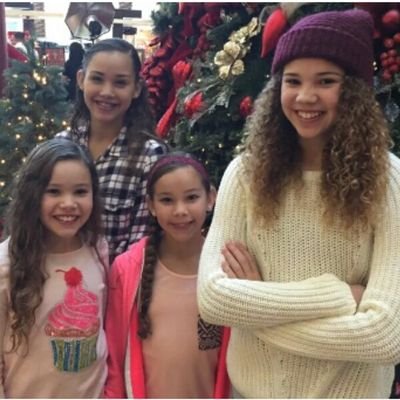 Fan1Haschak's profile picture. Madison Gracie Sierra Olivia❤
instagram : haschaksistersfanpage ❤
New cover !! Sorry ❤ haschak sisters