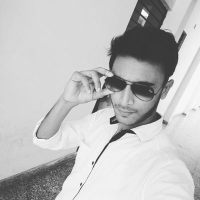 tauseefkkk's profile picture. Open Mind+Dead !