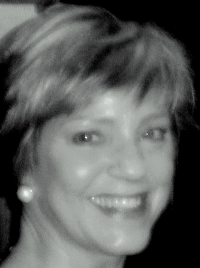 Corporate Management for 27 + years now full-time internet marketer and loving life!