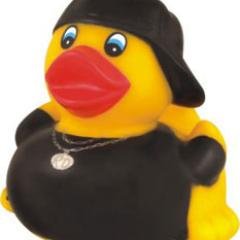 Rubber_Duckie 🇨🇦