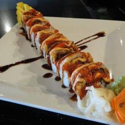 Entertaining Hibachi Chefs + Mouthwatering Sushi