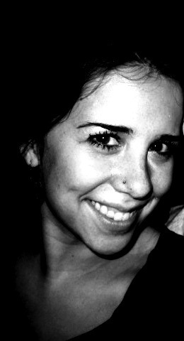 de_la_DogLover's profile picture. San Diego pet care services! Providing dog walks, vacation visits, taxis and overnights. Major dog lover :)