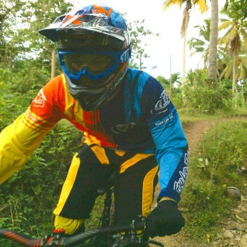 JoshAgawin's profile picture. I love Cumin