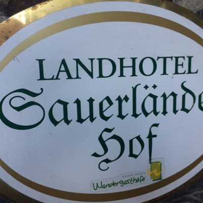 Ferienhotel im Sauerland für Ihren Kurzurlaub Wellness,Kulinarik, Wandern , Radfahren,Angeln,und Motorradfahren LANDHOTEL SAUERÄNDER-HOF, ESLOHE