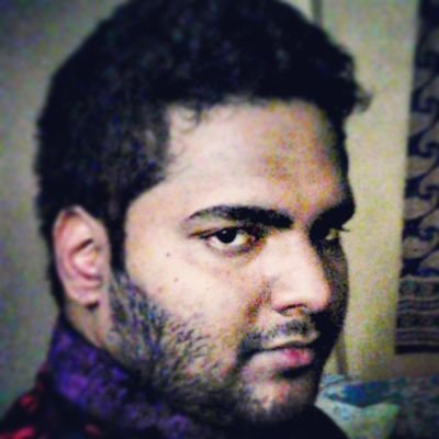 TheAkashMohanty's profile picture. A realist.