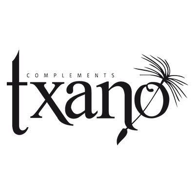 De la pasión por la moda, la creatividad y la ilusión, nace la firma Txano Complements, piezas únicas con identidad propia.