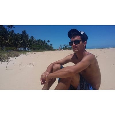 fabiomend3's profile picture. insta ~~ @fabiomend