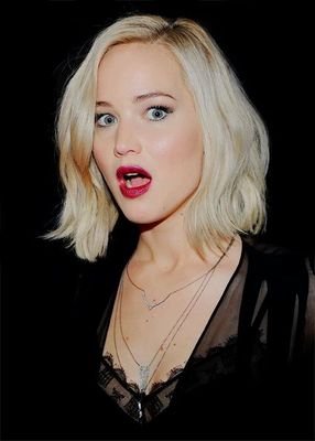 Enamorada del mundo del caballo y de los libros, Tributo, fan incondicional de Jennifer Lawrence