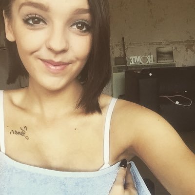 lc_jaixo's profile picture. 8'teen