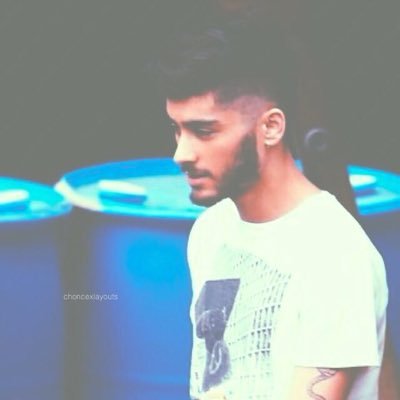 just close your eyes and enjoy the roller coaster, that is the life :) x Gérant de @ZaynFRNews