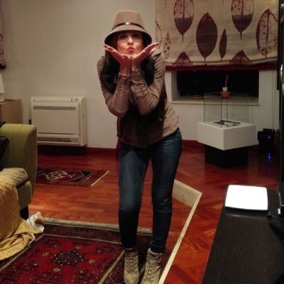 Elisa87828898's profile picture. Avvocato del foro di Catania.