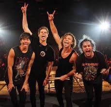 Aiming to promote 5sos in the area! They finally came to MTL! Will post projects after SLFL, in hopes they'll come back.
EMAIL= 5sos.mtl.sydney@gmail.com