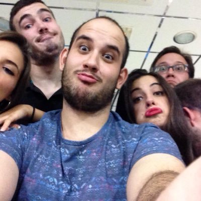 diesgo3's profile picture. Trabaja hasta que tus idolos se conviertan en tus rivales. Lo que tiene que ser será, a su tiempo y en su momento; sólo confía y espera con paciencia.