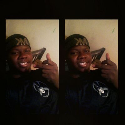 Almighty . R.I.P Ms.Vickey . Boss Life . #HOE #OTH . Single ✊ . 910 ✈️ . Varisty FootBall . Lhs . Kik Me - T.Gilmore .