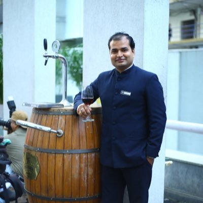 saurajitn's profile picture. Hotelier