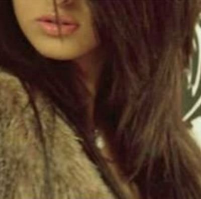 AngelShahaadd's profile picture. مجنونه حين احب وطفله حين ابكى وكبيره عندما يتحدثون معى عن مشاكلهم وضعيفه جداا حين افقد من احبه وعندما اتألم لا اجيد فعل شي سوى الكتمان وهذه عادتى التى ستقتلنى