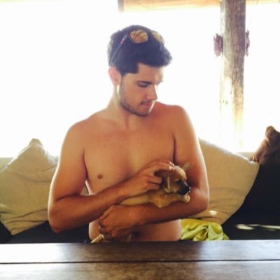 Mencionarme's profile picture. Energetic engineering student at EEBE UPC. I encarregat de resoldre el conflicte de l’última oliva del plat.