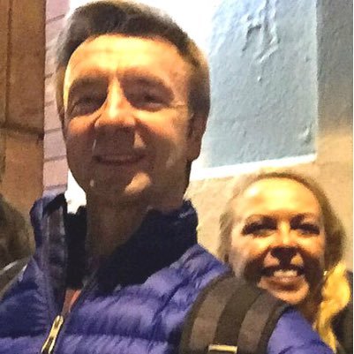 Fan account for news and updates on all things @torvillanddean - run with love ⛸ 💜