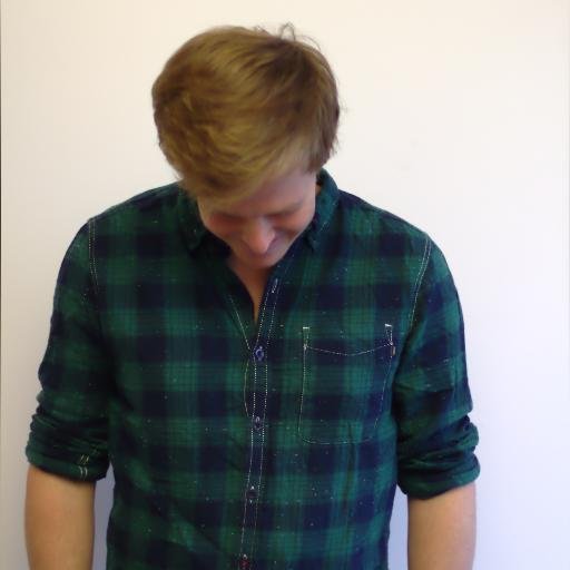 Co-Founder of @peerigon. Co-Organizer of @webandwine @nodeschoolmuc & @nodeschoolaux. Teaching Node.js @hs_augsburg