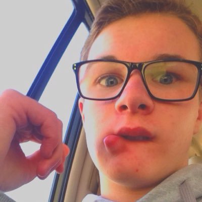 trapicaltinnes's profile picture. ✞ мwнѕ 19 ✞