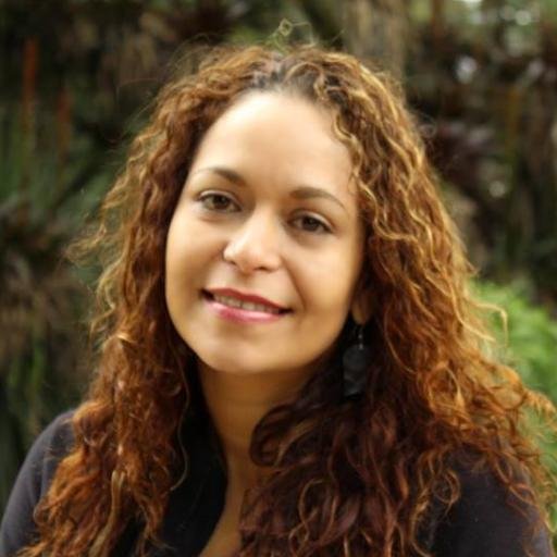 kracines's profile picture. Periodista colombo-venezolana, ucevista, independiente. Escribe siempre para Revista Bienestar y a veces para otros. Es docente universitaria.