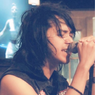 Vocalist, Musician, SongWriter, Founder and Owner of SUSHI KAMPOENG and ROCKSTAR COFFEE