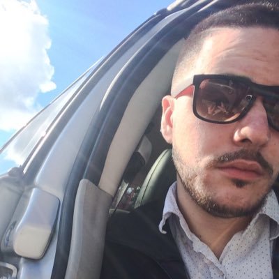 Jacob // living my life with my two amazing daughters, beautiful wife