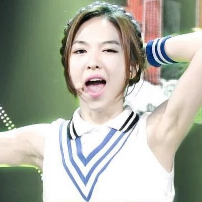 peefanua3's profile picture. Red Velvet