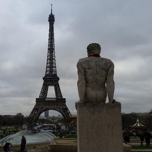 Bon_Ohm's profile picture. 'Les idées générales et la grande présomption sont toujours en train de déchaîner d'affreux malheurs.'
Goethe