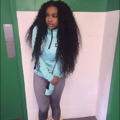 never said she was ugly.. she just dont compare to me ⭐️ @breyaavaa❤️